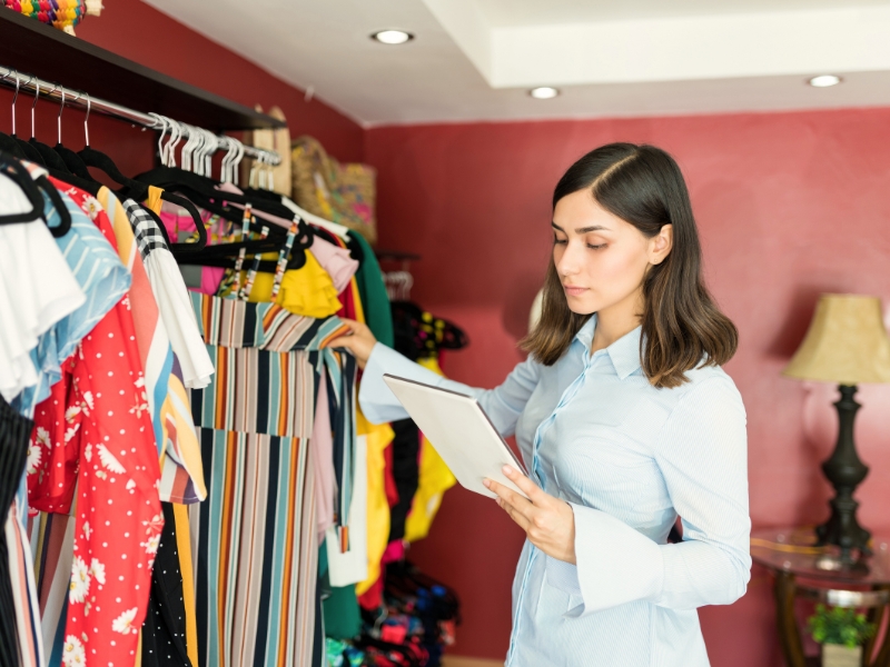 pdv loja de roupas e critérios
